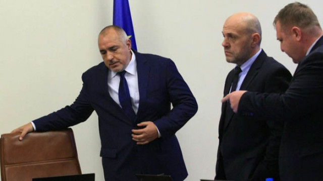 Работодатели от транспорта и туризма могат да получат 290 лв. месечно